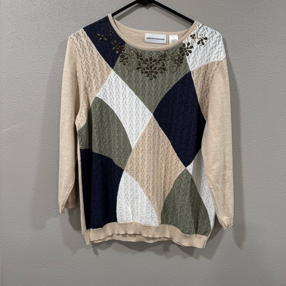 2/$10 Alfred Dunner Top - Picture 1 of 3